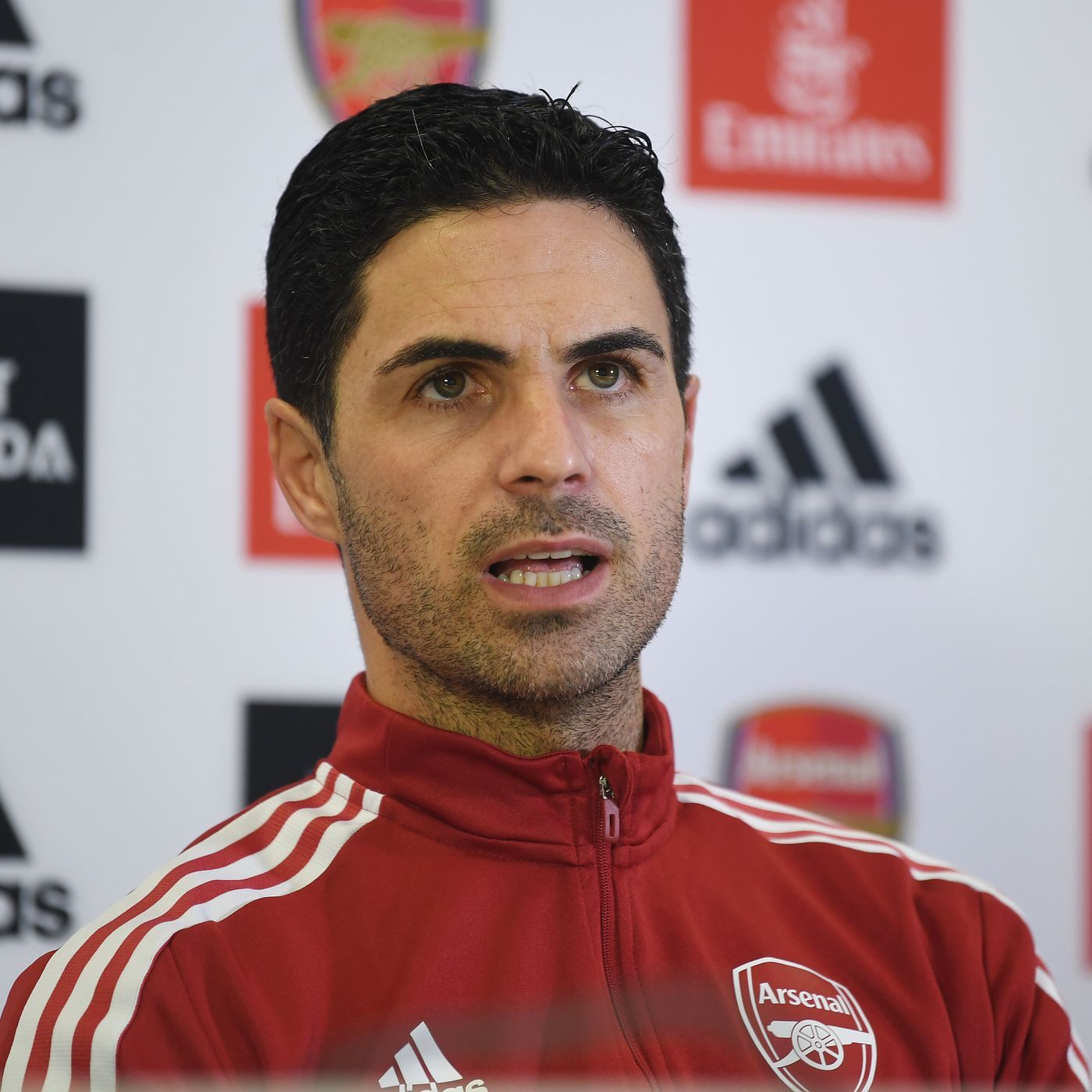 “BEST PLAYERS ARE INTERESTED” Mikel Arteta on transfer & Liverpool v Arsenal | Press Conference episode artwork
