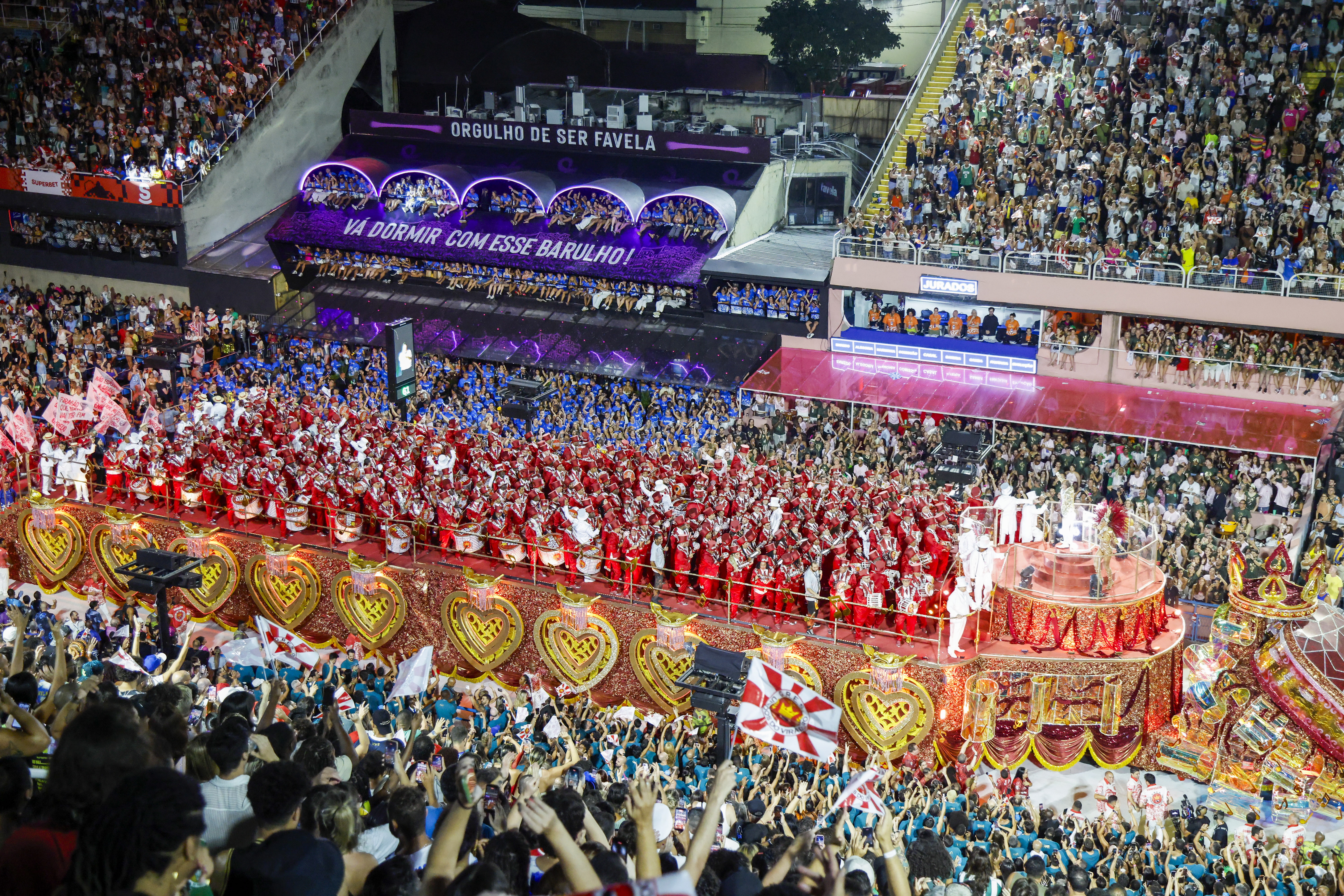 'Briga por décimos', diz especialista sobre expectativa para resultado do Grupo Especial do carnaval do Rio