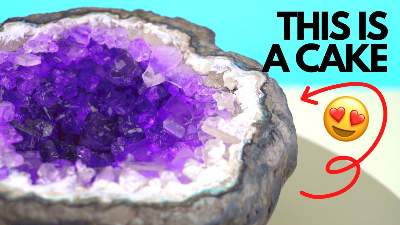 MAKING A 100% EDIBLE GEODE ROCK CAKE episode artwork