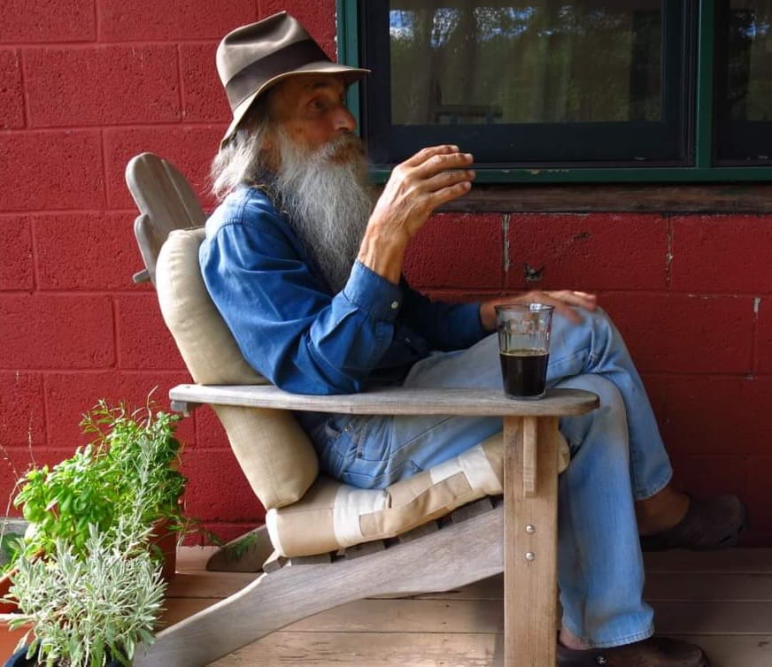Episode 483 Featuring John Bromberg - Performing and Visual Artist, Puppet Maker and Activist episode artwork