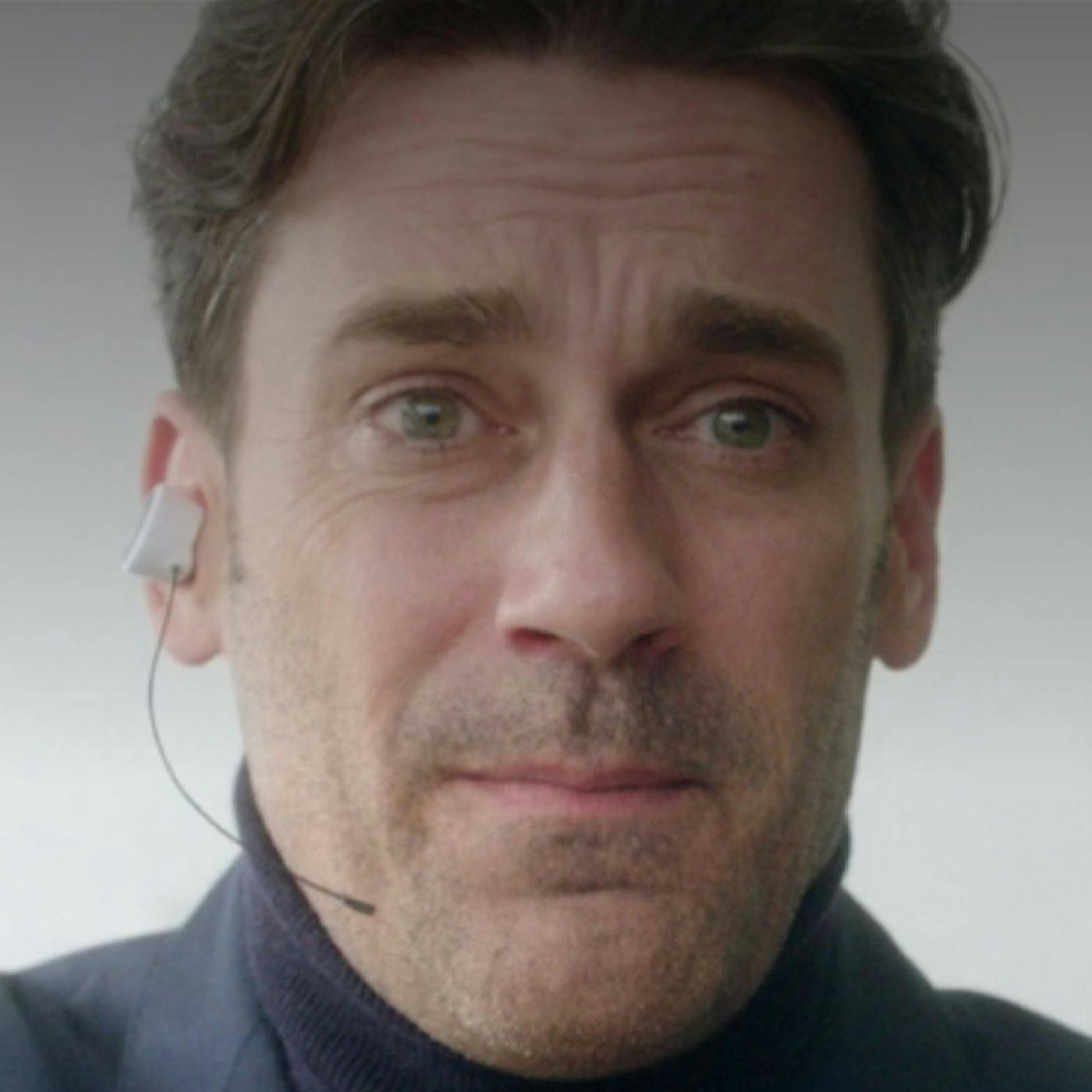 White Christmas with actor Rasmus Hardiker White Christmas with actor Rasmus Hardiker