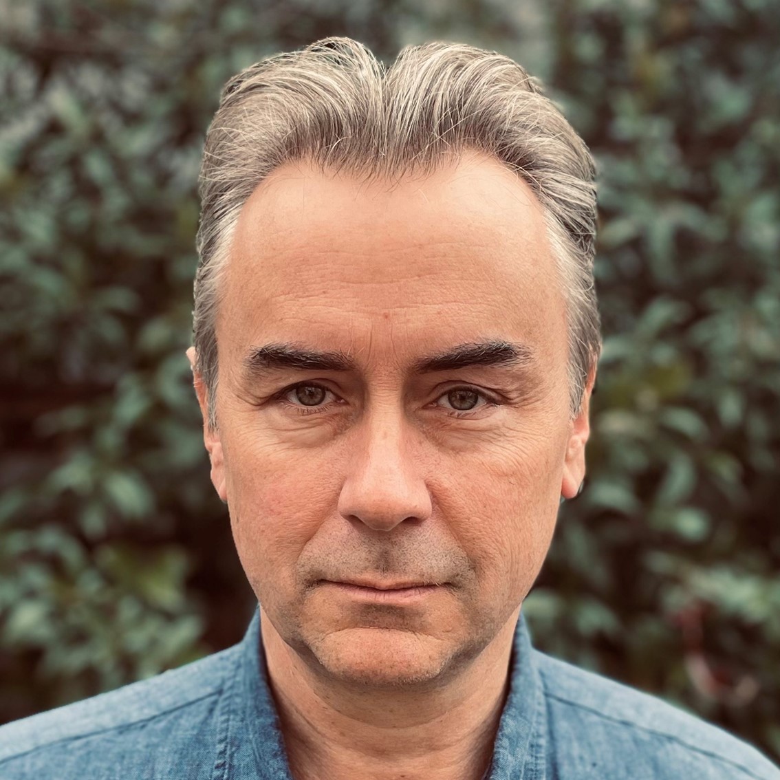 Albert Read Meets Will Gompertz - Where Good Ideas Come From (and How to Have More)