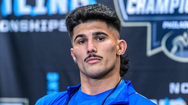 AJ Ferrari LIVE COMMITMENT To A NEW School AJ Ferrari LIVE COMMITMENT To A NEW School