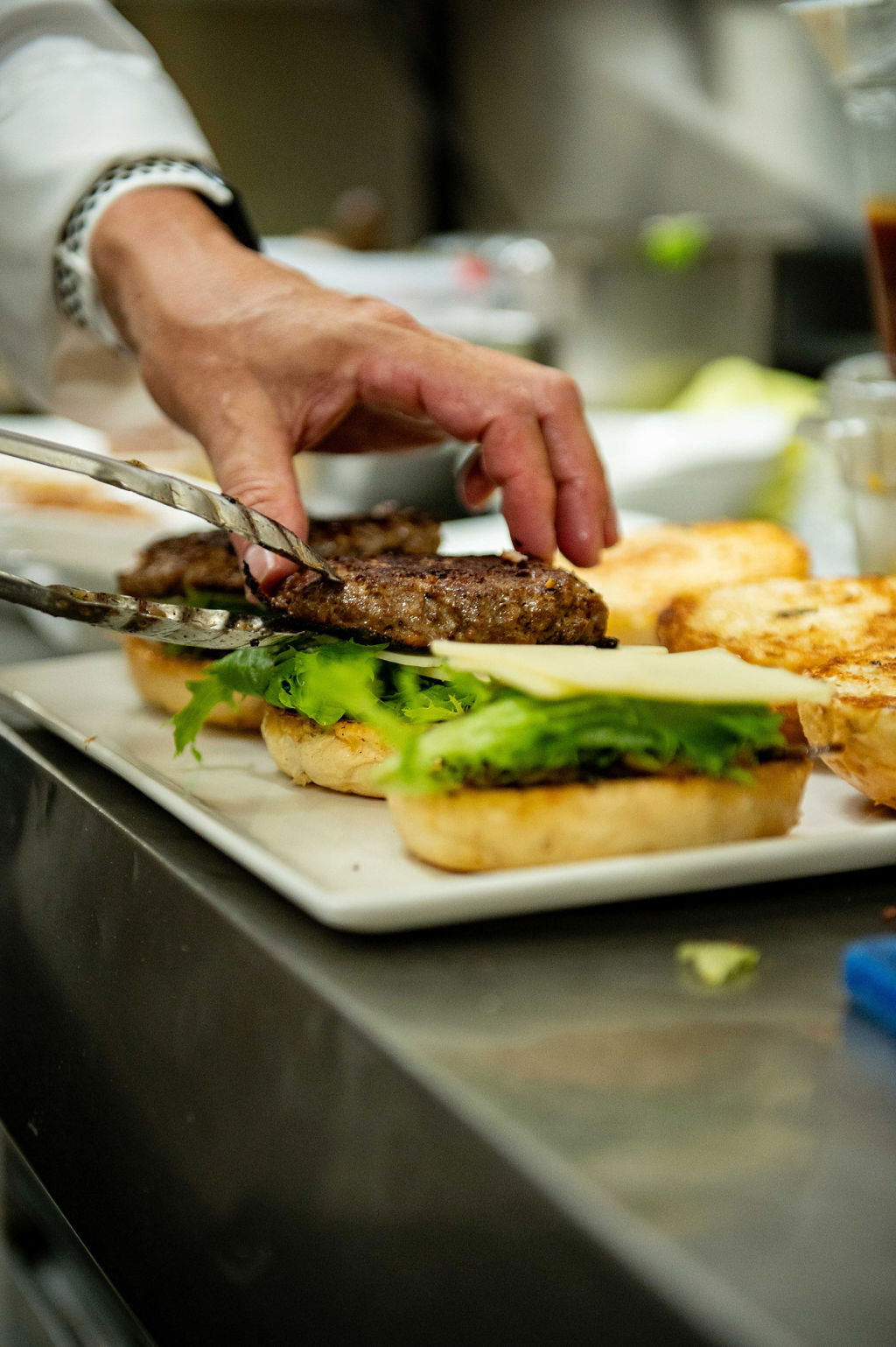 Between the Buns: Manitoba's Ultimate Burger Competition