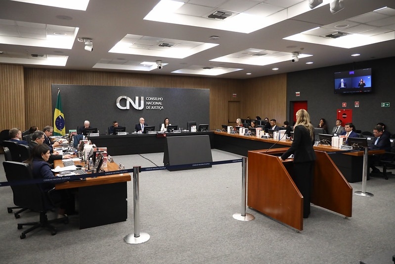 CNJ afasta Gabriela Hardt por descumprimento enquanto juíza substituta da Lava Jato