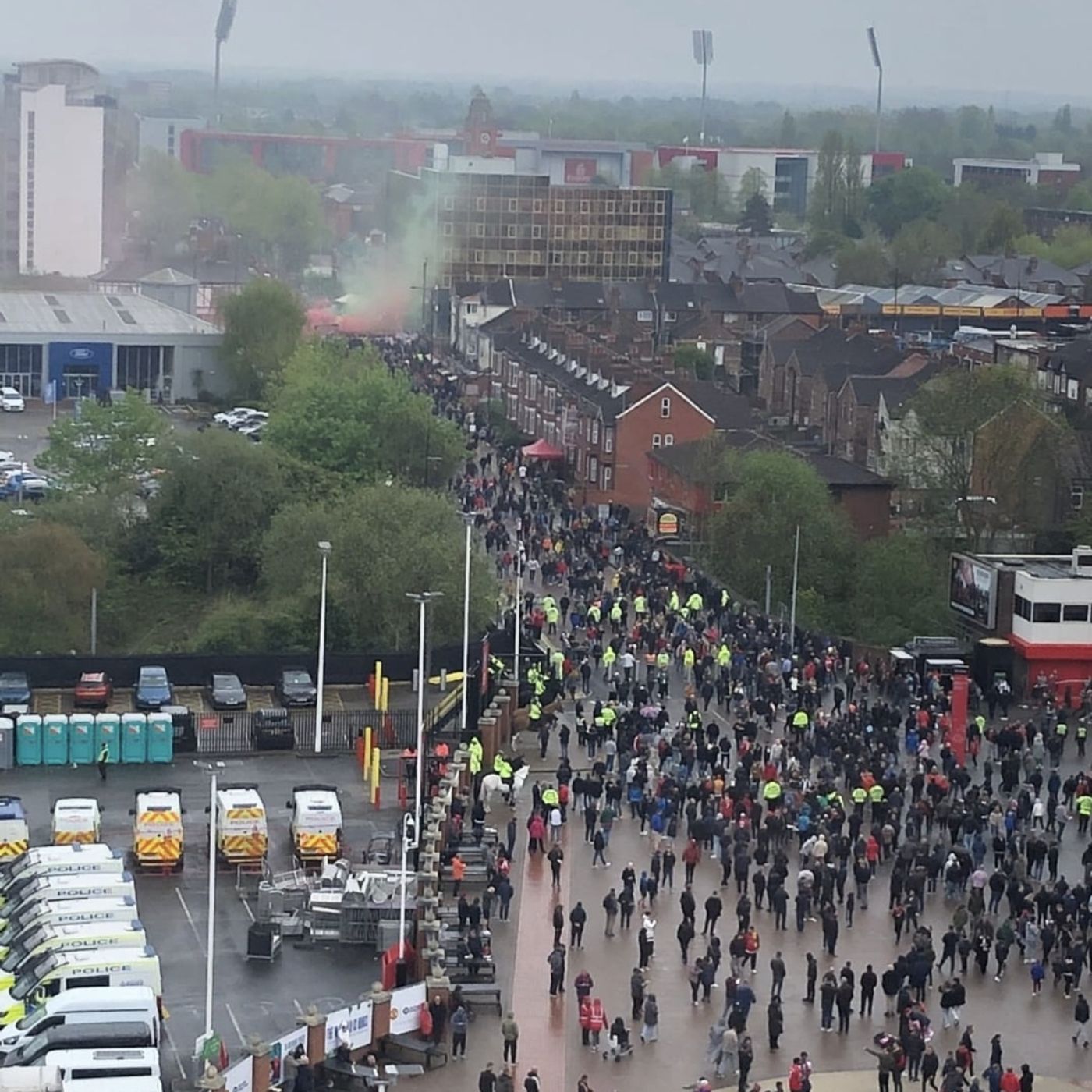UWS podcast 591. Villa at home