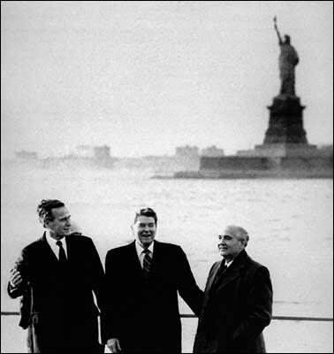 The CIA and the End of the Cold War