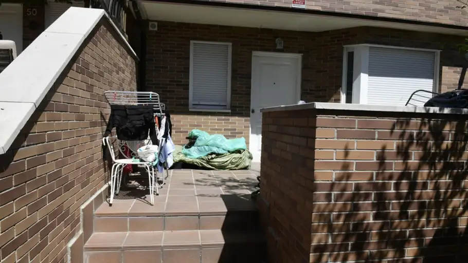 Territorio Negro: La terrible historia de los maltratos a menores en la 'casa de los horrores' de Colmenar Viejo