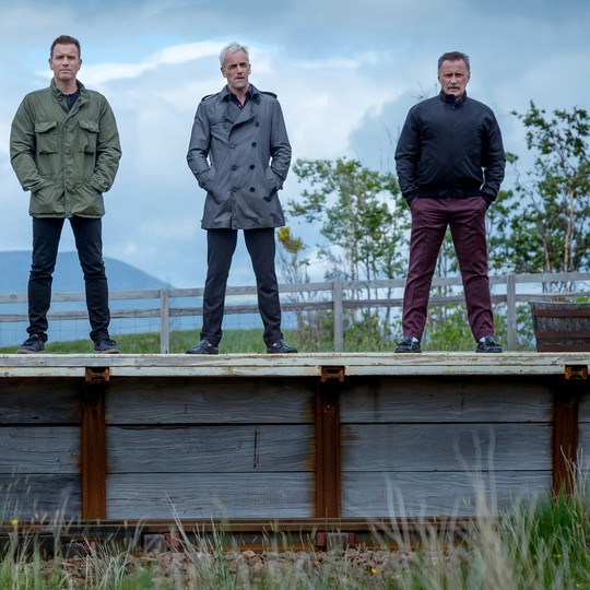 For Screen and Country