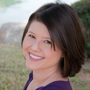 Guest:  Kristi Hines, freelance writer, blogger, ghostwriter and copywriter episode artwork