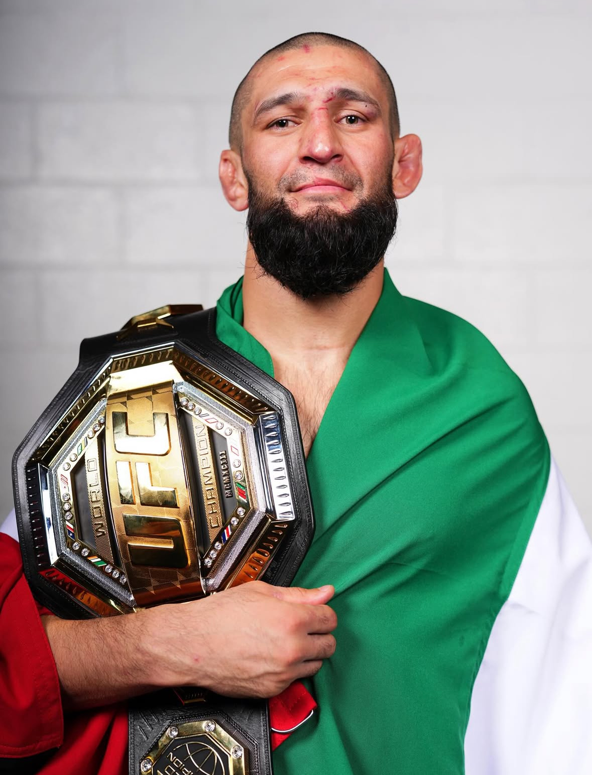 UFC 319 REACTION: Khamzat Chimaev dominates Dricus Du Plessis. Can anyone stop him?