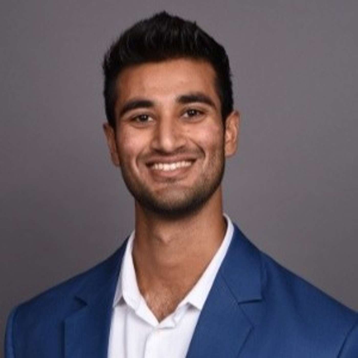 Airbnb Management Company, Astro, Makes Passive Investing Possible with Shiv Gettu episode artwork