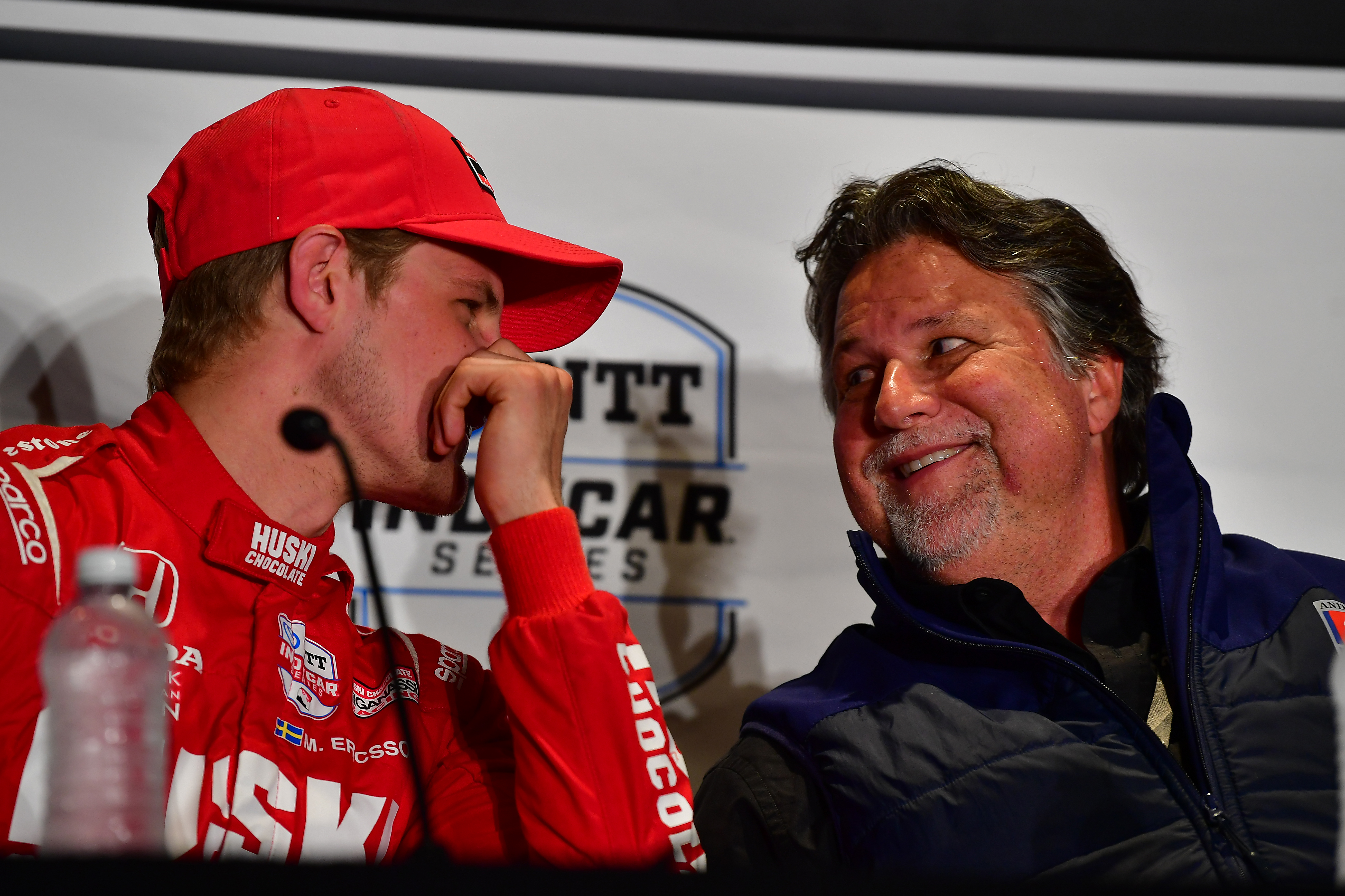 164: F1 denies Andretti, Hamilton moves to Ferrari & NASCAR at the Clash episode artwork