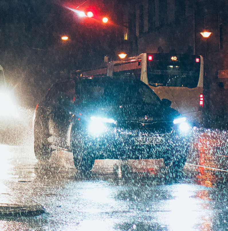 Raindrops Hitting Car Roof: 3-Hour Tranquil Rainfall Sounds for Blissful Sleepiness