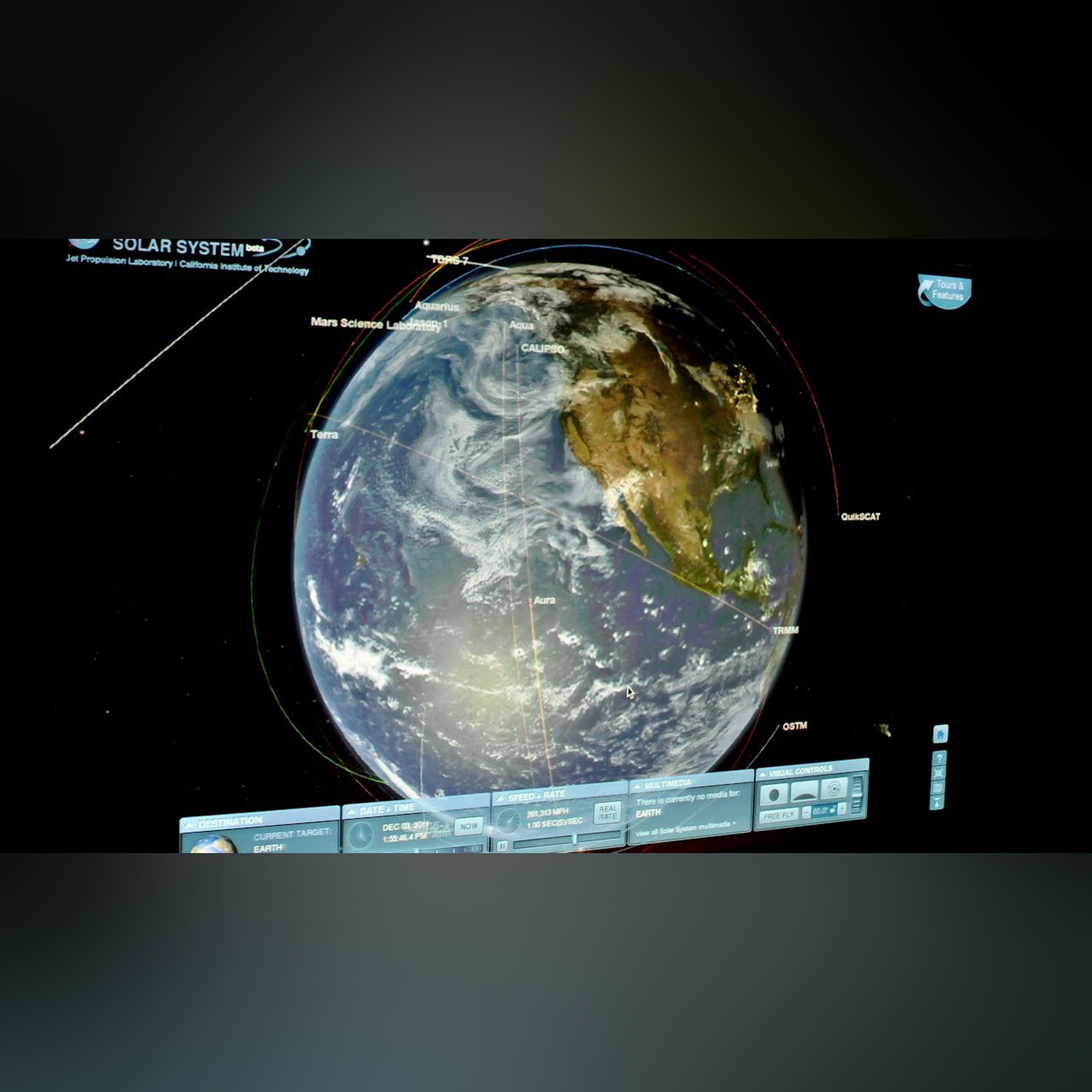 Tour the solar system from home - Jon Nguyen