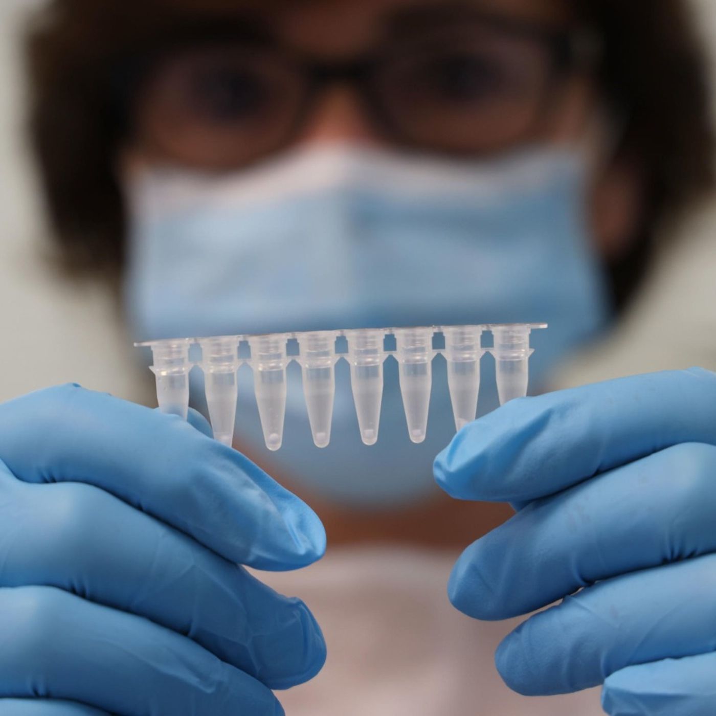 Covid-19: perché l’aumento dei casi non dipende dai tamponi