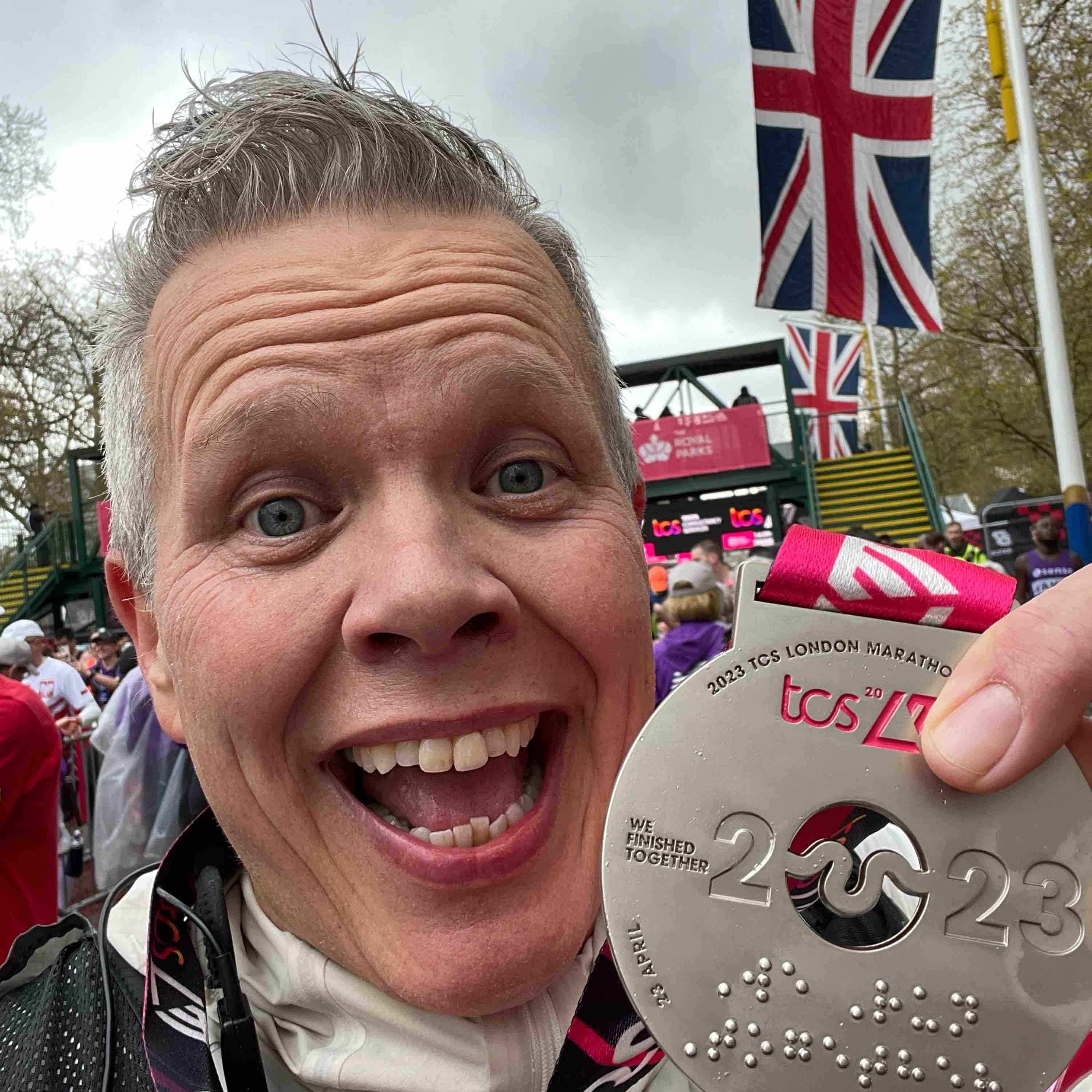 London Marathon Chat With Bit Fit Bit Funny's Lizzy Pollott