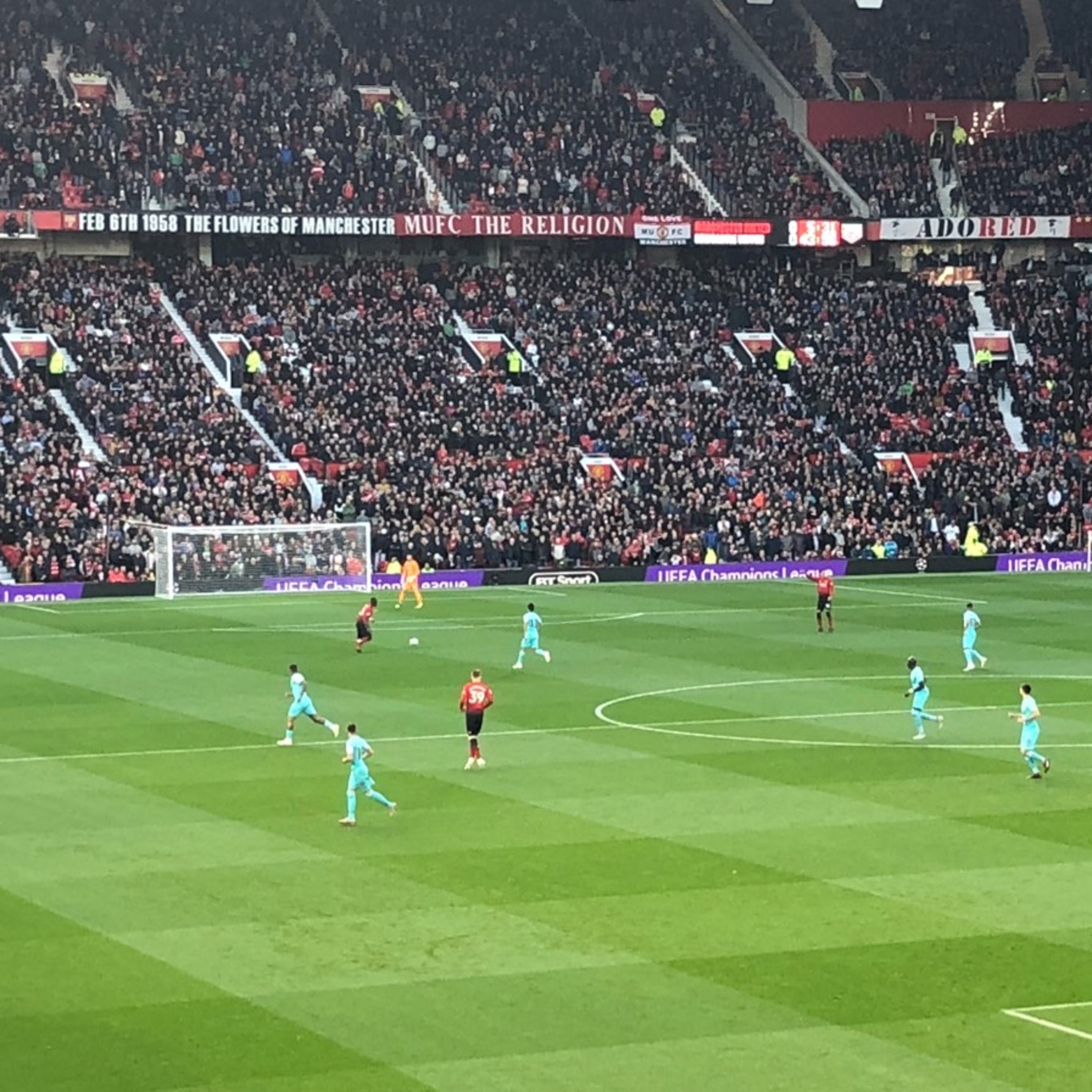 Podcast:  United fail tol hold on in Manchester