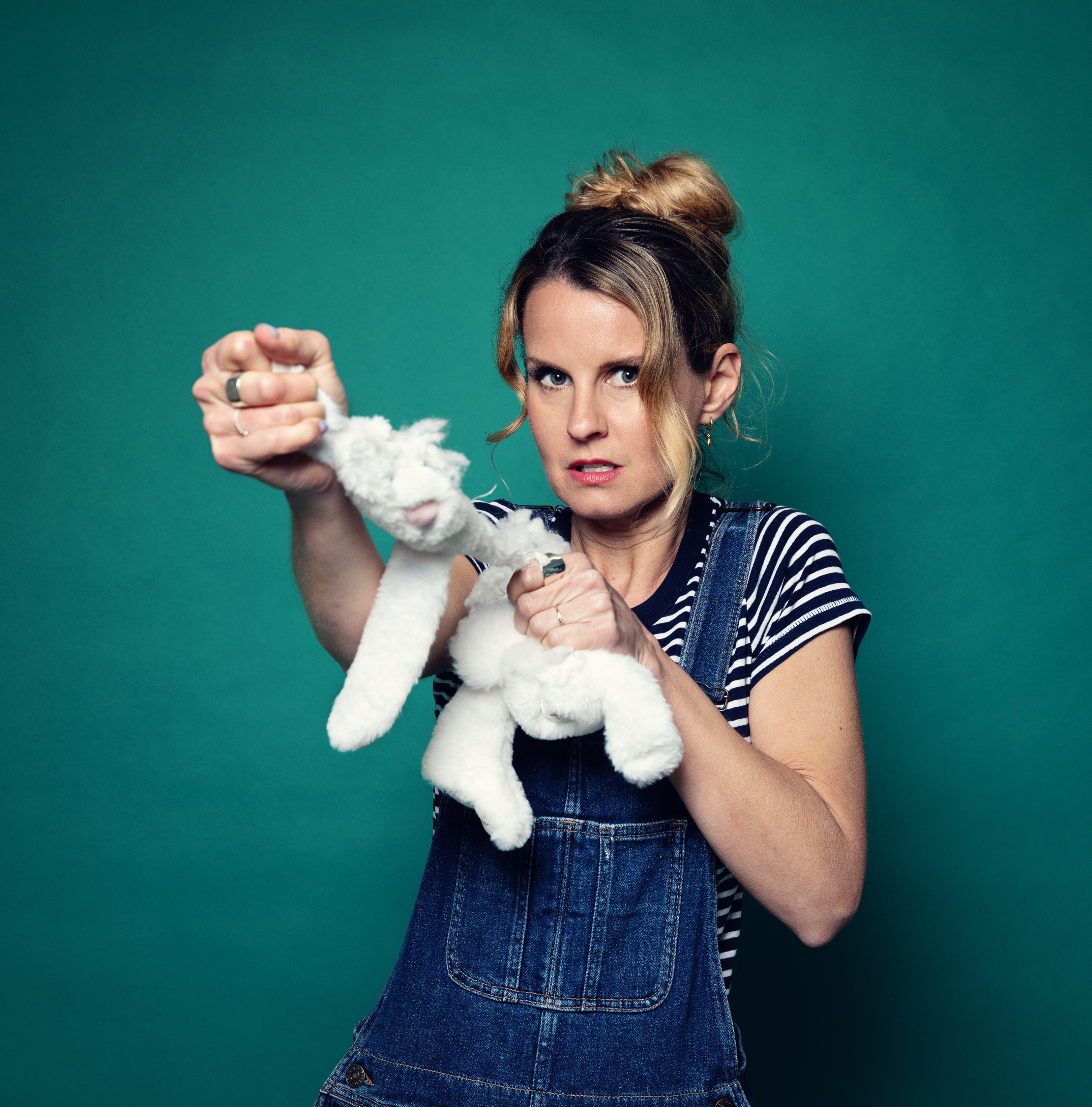 Son of a bitch, it's Anna Morris! episode artwork