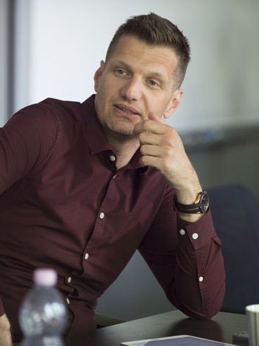 Miattam volt csuklyás gyilkos a Barátok köztben