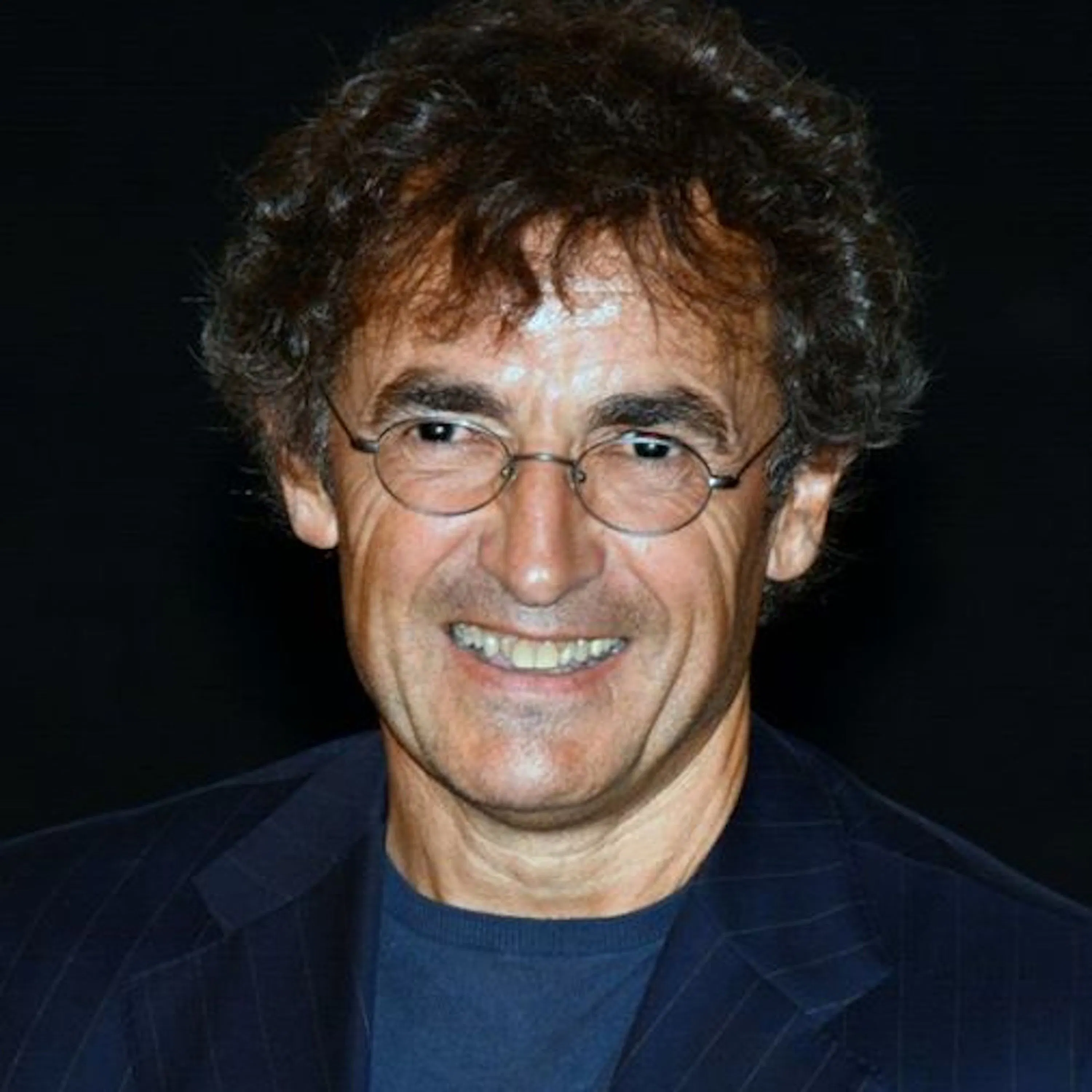 Comment Albert Dupontel perçoit-il notre société et les cons qui la composent ?