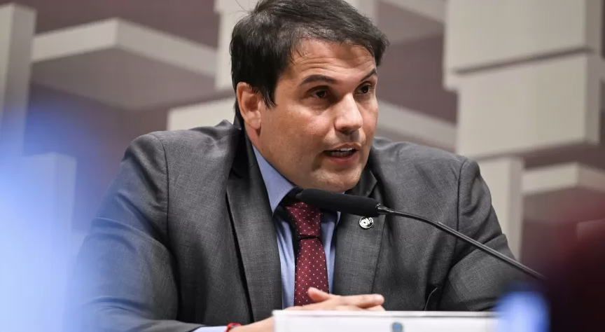 Presidente interino da CVM nega omissão da organização no Caso Master