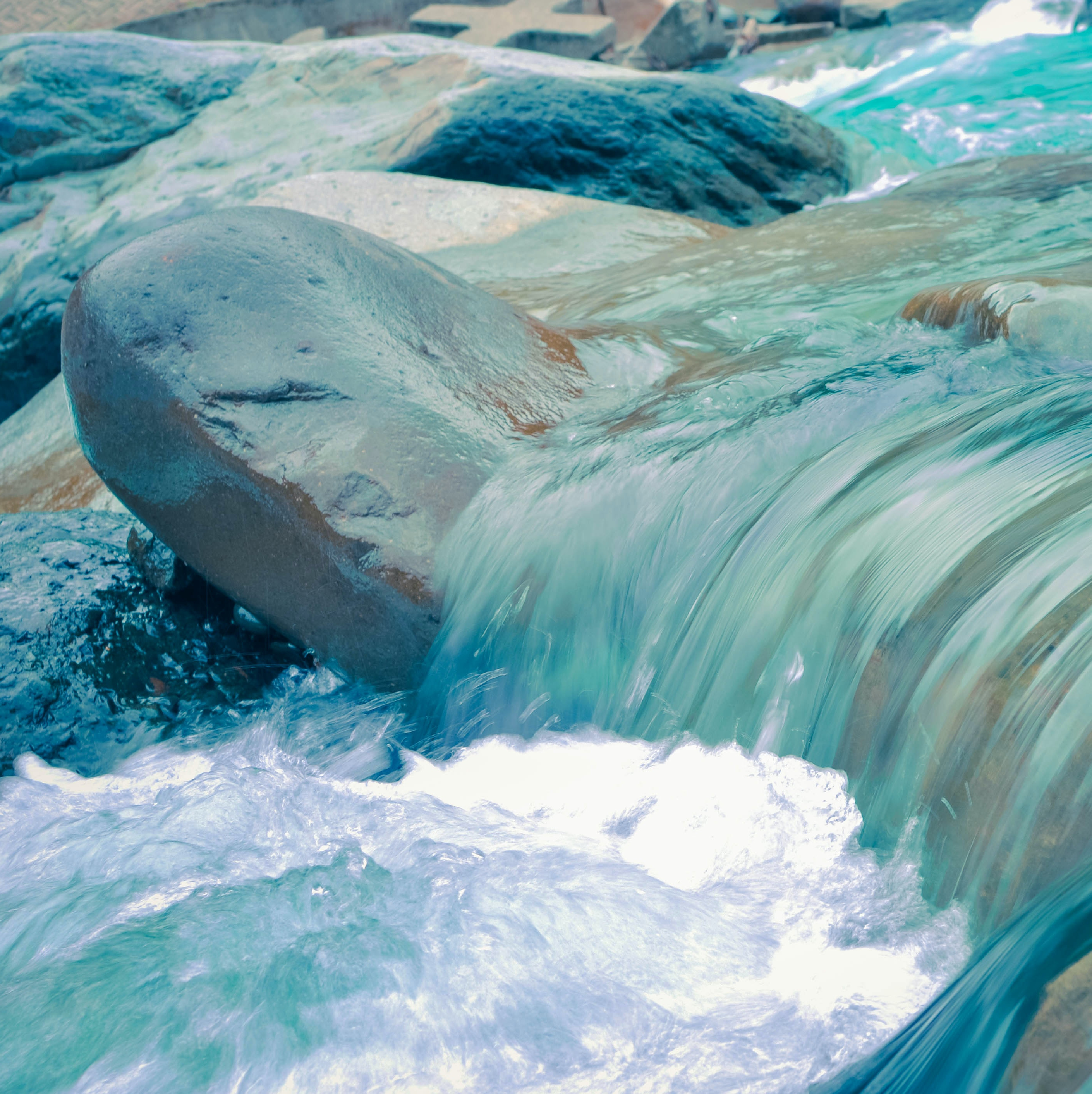 Swirling Water: 3-Hour Tranquil Water Sounds for Blissful Sleepiness