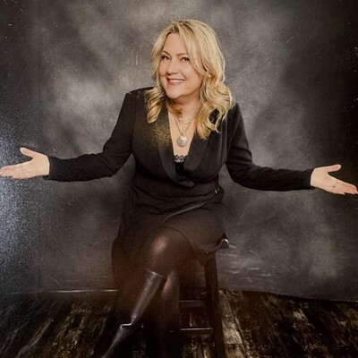 How Emotionally Intelligent Leaders Build Trust, Clarity, and Connection with: Sandy Gerber episode artwork