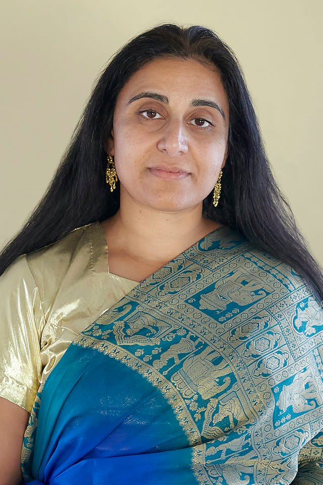 Episode 558 Featuring Rhony Bhopla - British Indo-American Poet and Visual Artist episode artwork