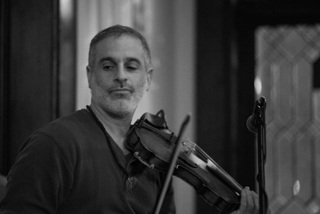 Episode 599 Featuring Serf William - Fiddle Player, Educator, Chicken Coop Builder & Our Resident Historian episode artwork