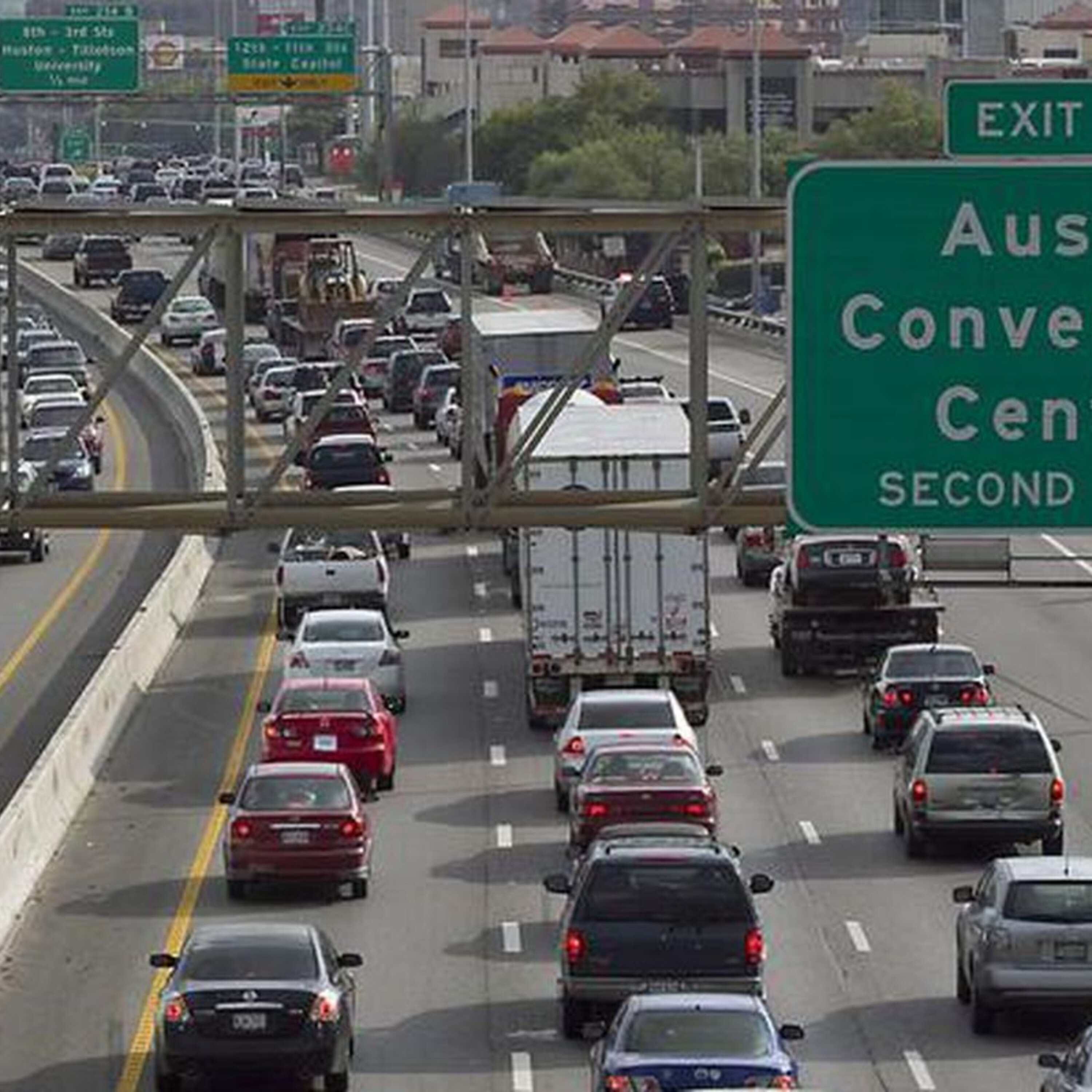Phil Jankowski on billions of new funding for I35 reconstruction episode artwork