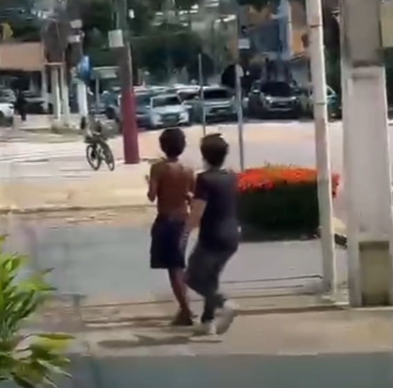 Estudantes de Direito são investigados por atacar pessoas em situação de rua com arma de choque em Belém episode artwork