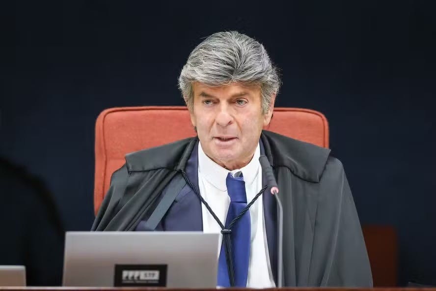 Não há golpe de Estado sem deposição de governo eleito, defende Fux em voto Não há golpe de Estado sem deposição de governo eleito, defende Fux em voto