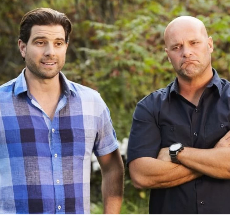 Scott McGillivray and Bryan Baeumler Talk About Renovation Resort episode artwork