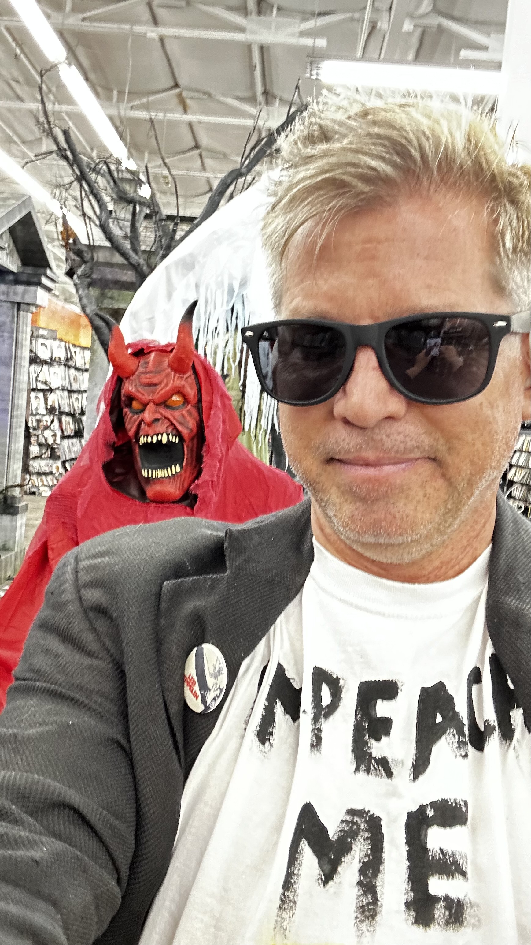 The Independent Artist Spotlight Show