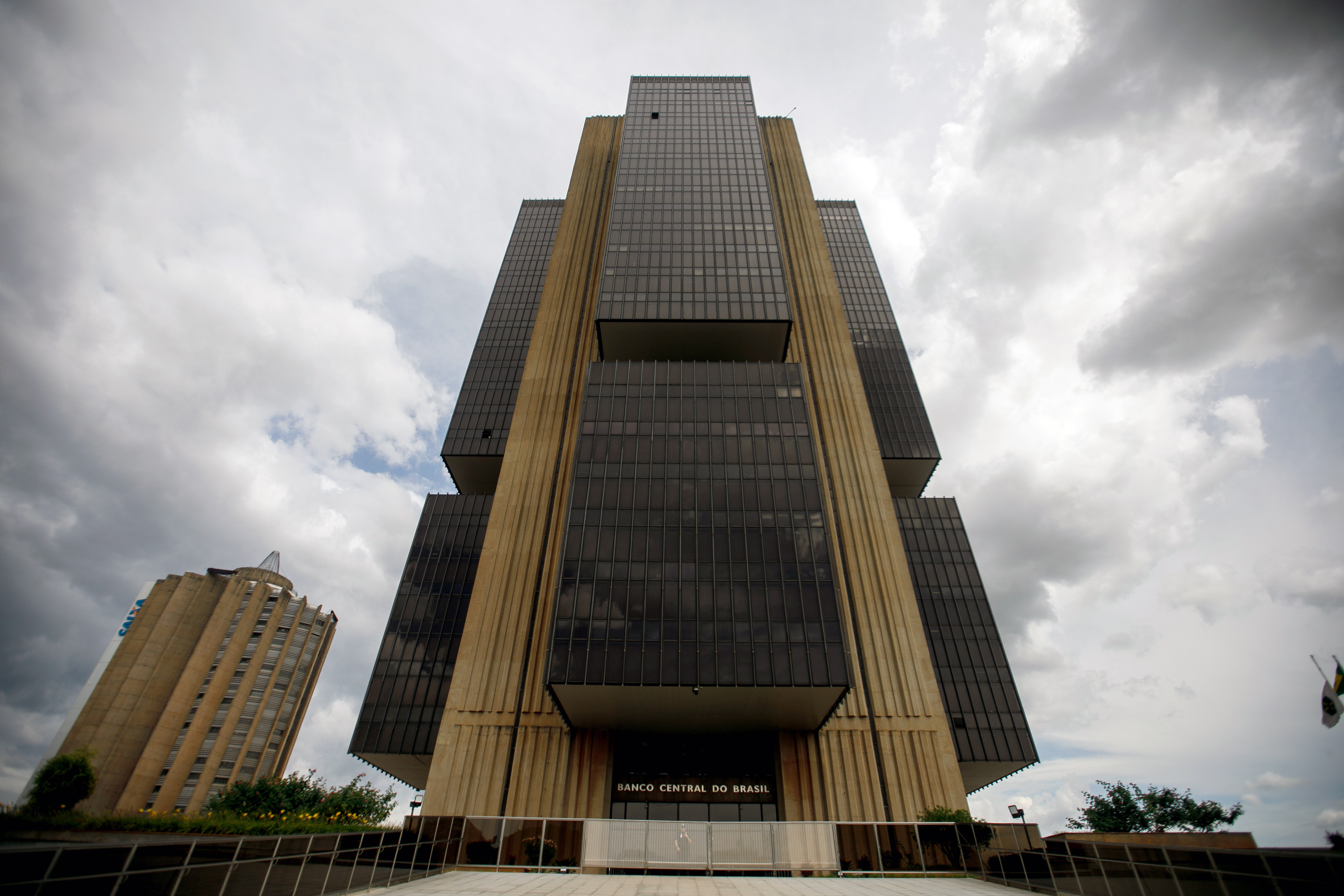 Banco Central decreta liquidação extrajudicial da Credipaiva episode artwork