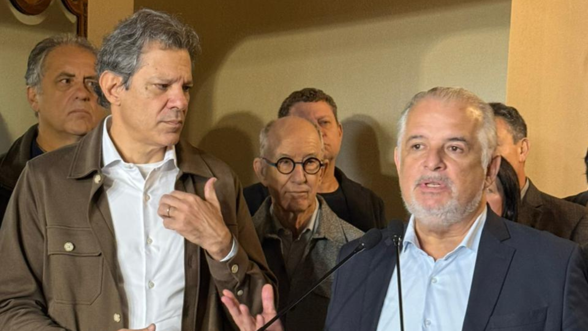 Quase 15 dias após anúncio de vice, campanhas de Haddad e França seguem desalinhadas episode artwork