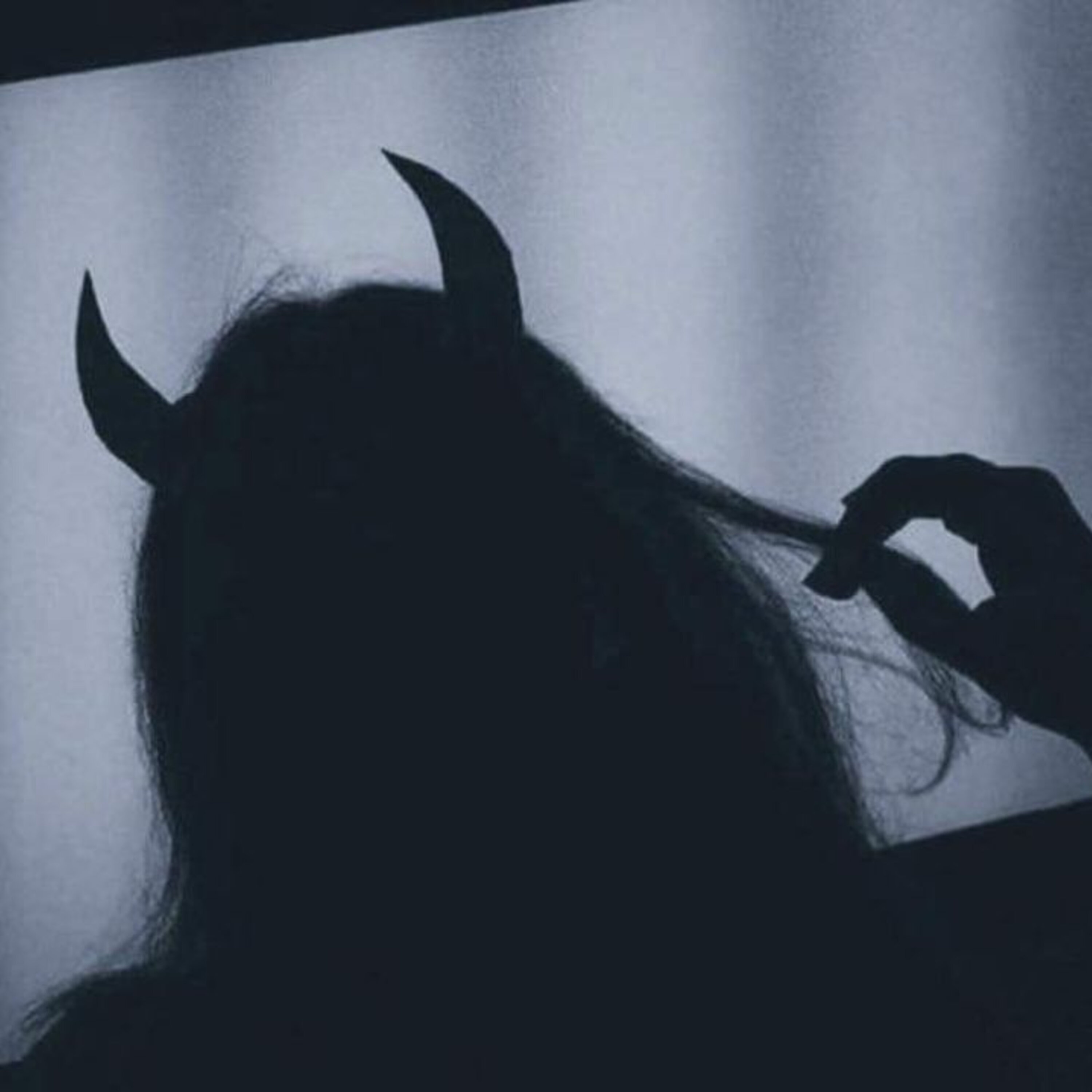 Bigfoot, Witches & Shadow Girl Edition - The Paranormal 60 News