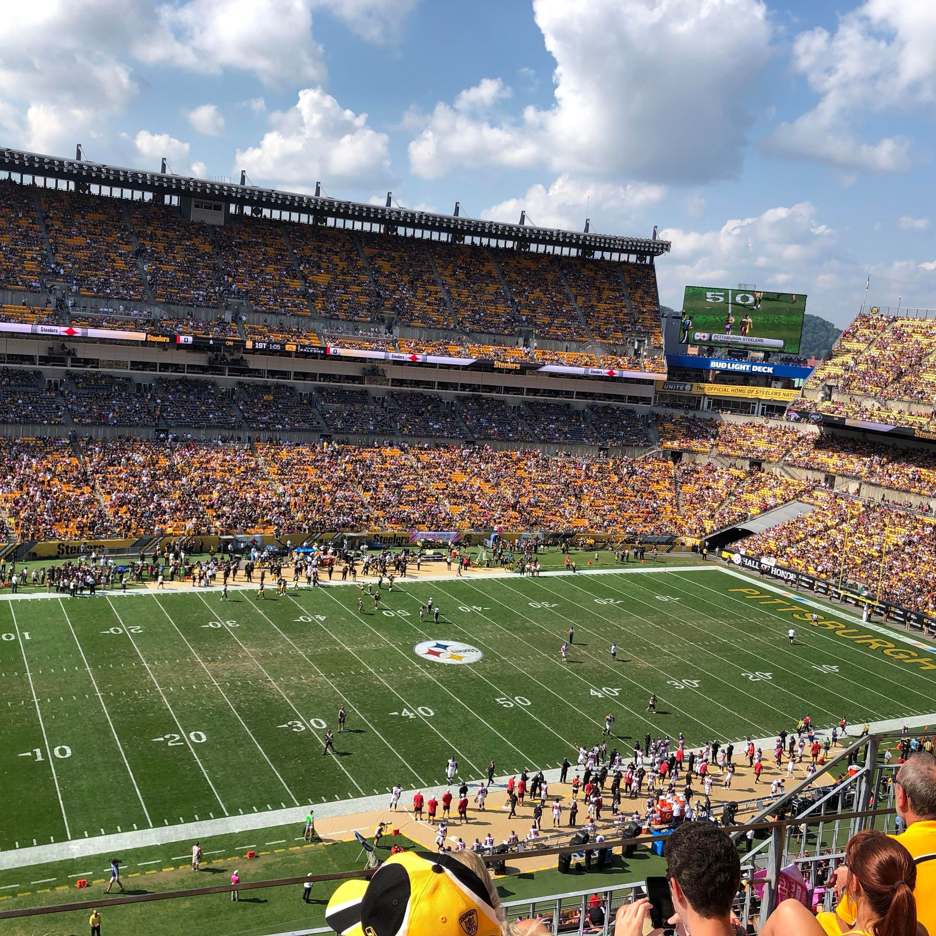 Antonio Brown melts down, but Steelers’ enjoyment cut short by tragedy that threatens season episode artwork