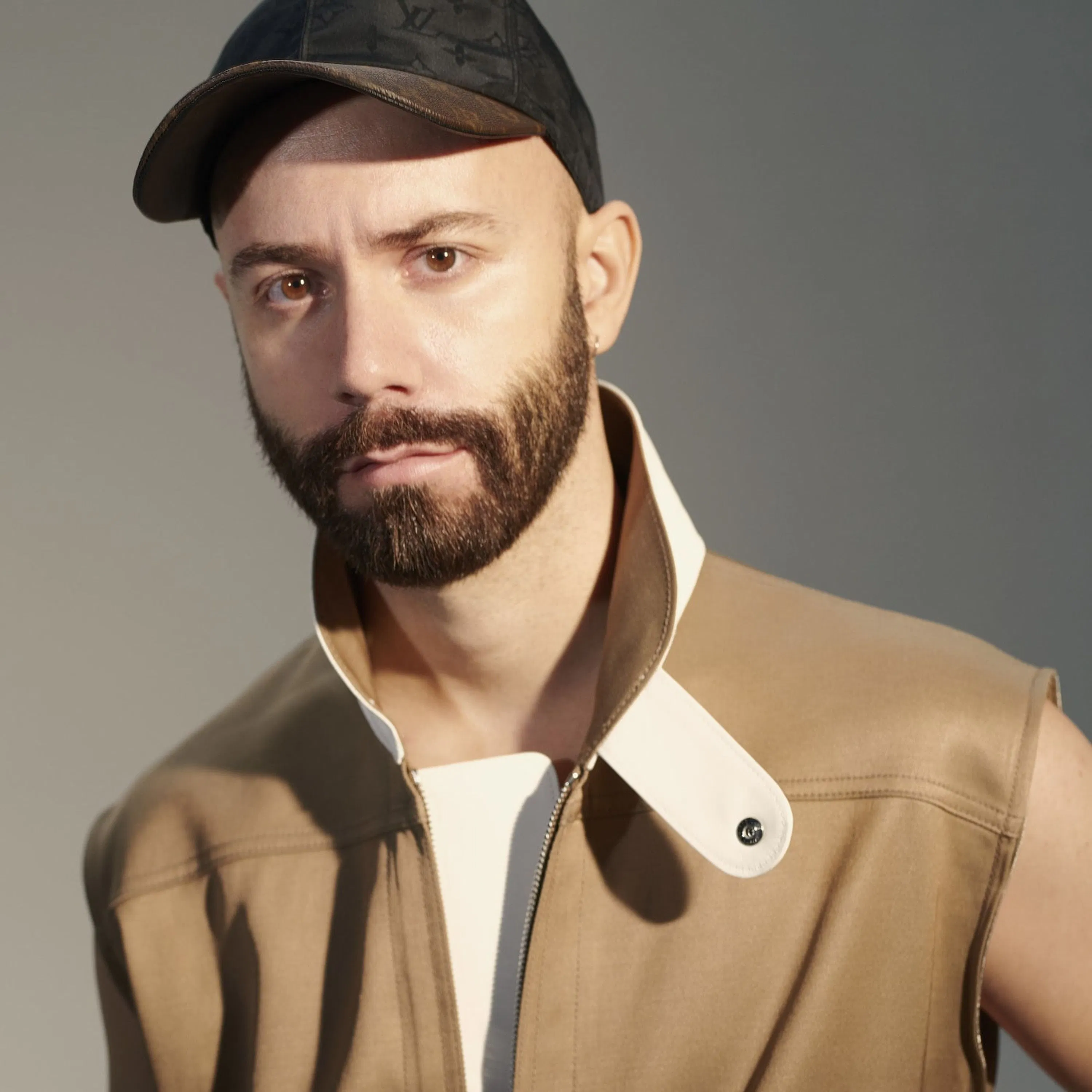 Dans le décor de Woodkid