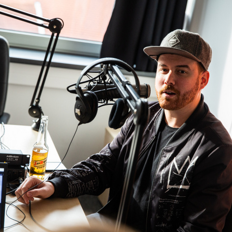 Fluor: Volt, hogy 8 hónap alatt 310 bulit lenyomtam