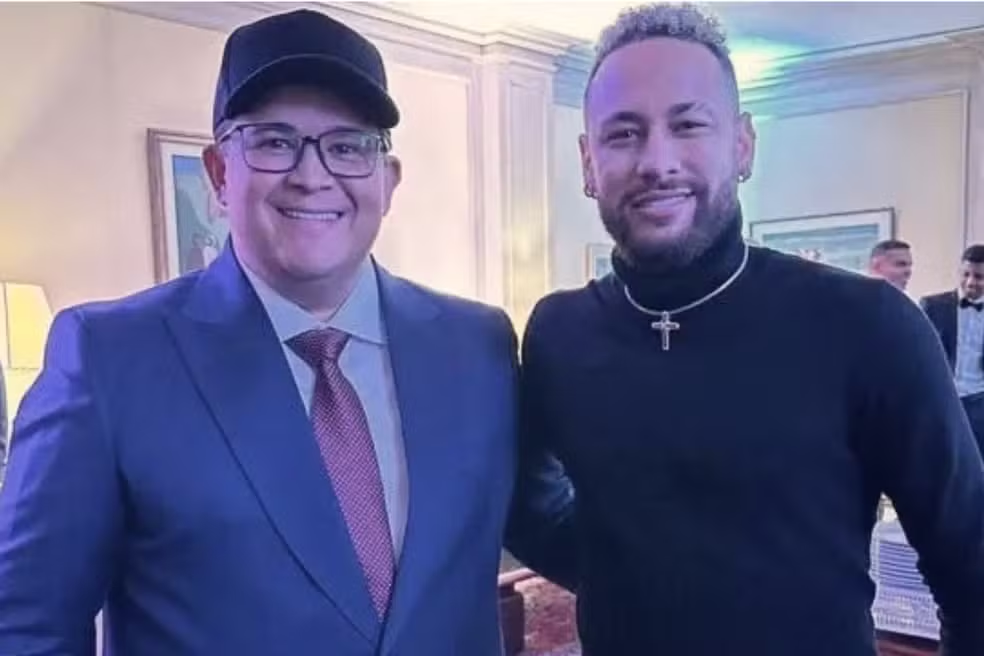 Neymar lamenta morte de Bruno Avelar, empresário que morreu em acidente com Rick episode artwork