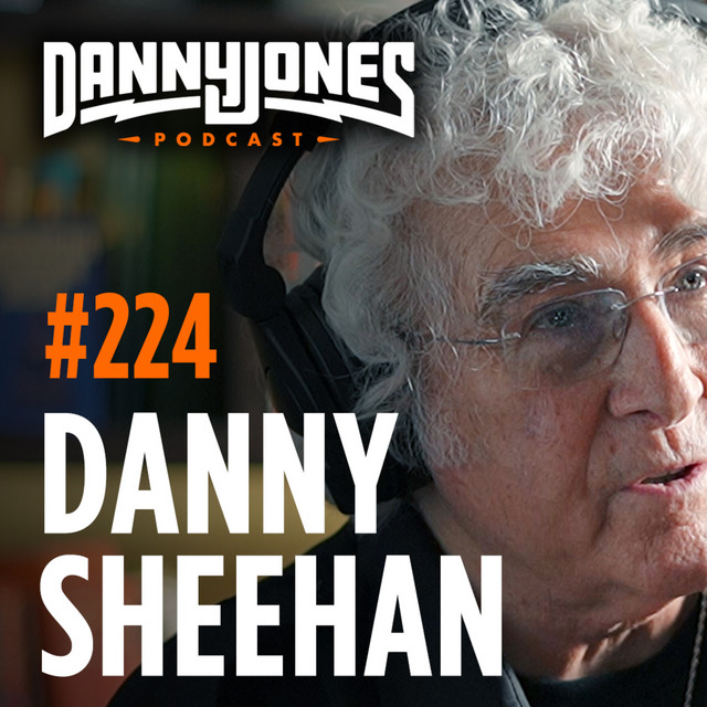 #224 - Harvard’s UFO Lawyer: Aliens, Disinformation & the Secret Government | Danny Sheehan