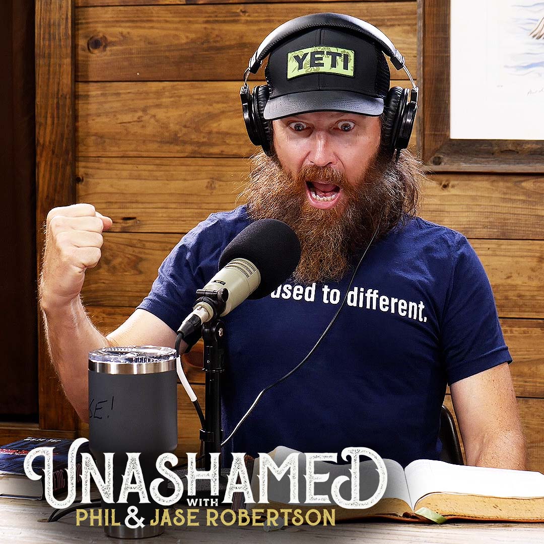 Ep 692 | Uncle Si FINALLY Wins Big Over Willie & Jase Unveils a Unique Talent