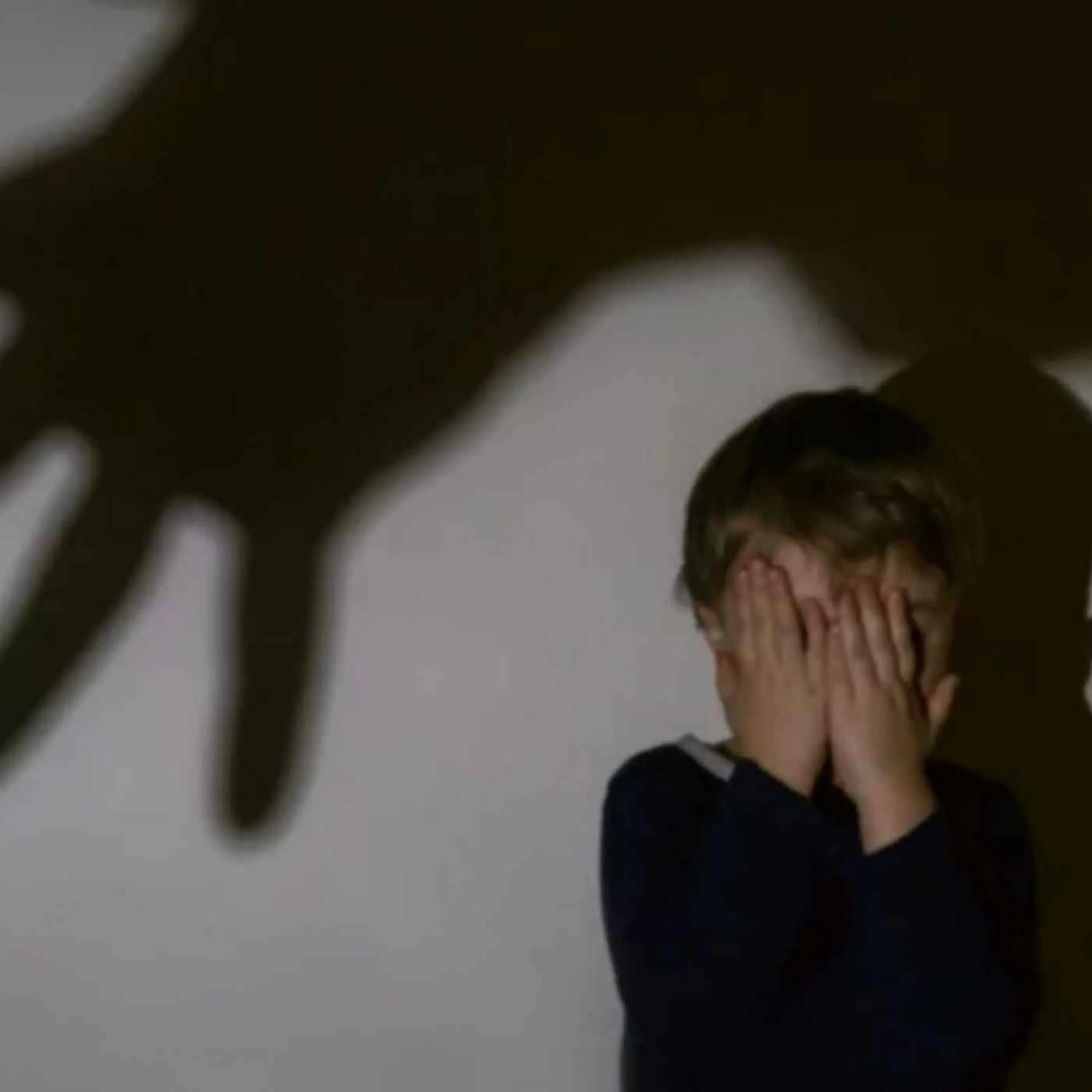 Qu’est-ce que la maltraitance infantile ?