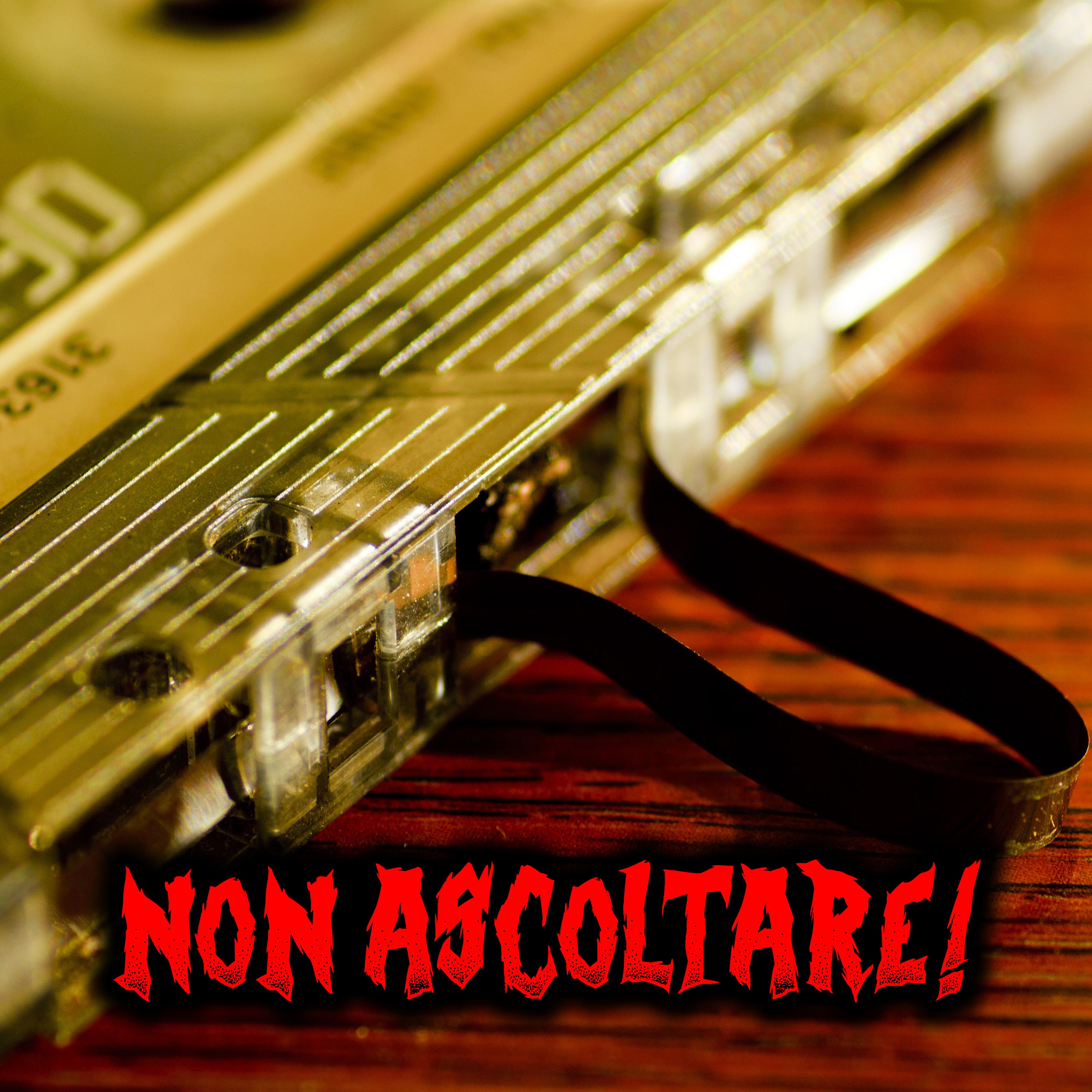 Non ascoltare questa canzone maledetta che ti fa impazzire - Racconti Horror episode artwork