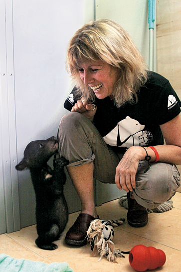 Animal Asia's Dr. Jill Robinson Gives Hope