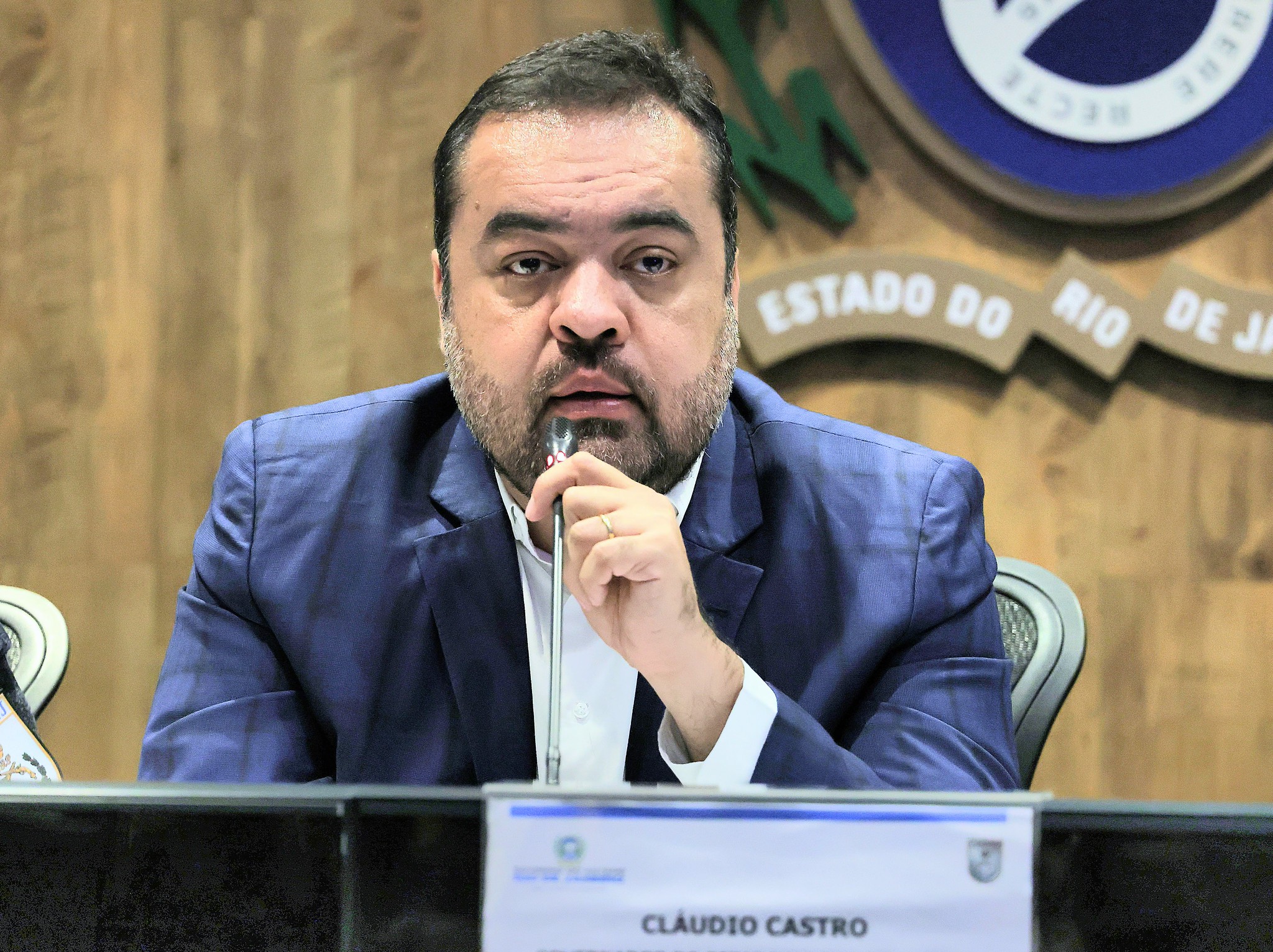 PF cumpre mandado de busca em endereço de Cláudio Castro em nova fase da Operação Sem Refino; veja lista com outros alvos episode artwork