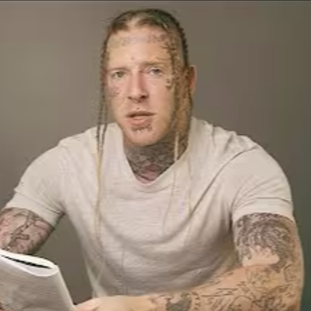 CHARLIE - TOM MACDONALD