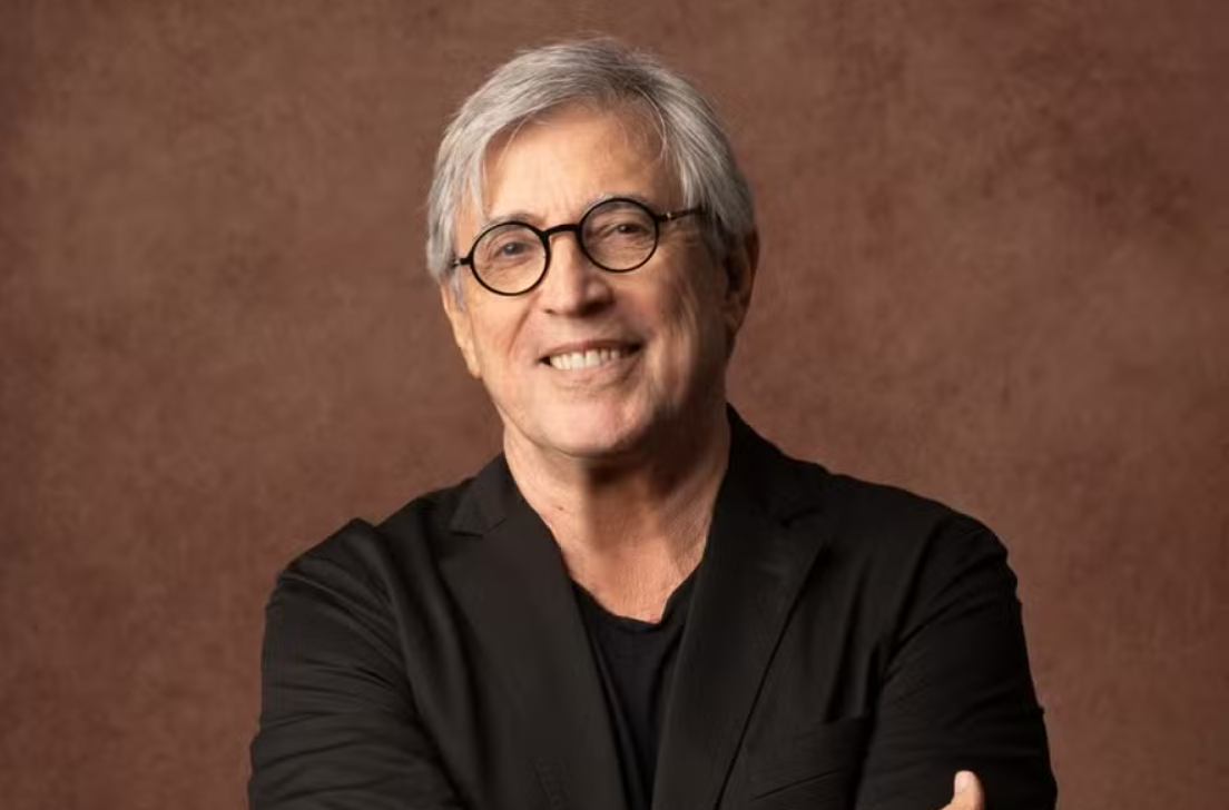 80 anos de Ivan Lins: carreira internacional, 800 músicas e a certeza de que “sempre é tempo de recomeçar”